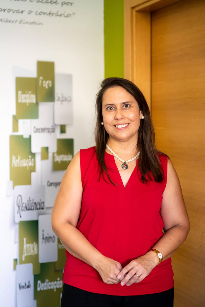 Marta Costa da Cruz - DarWins Centro Explicações, Tutoria, Apoio ao Estudo, Apoio Exames, Línguas, Psicologia. Quem Somos